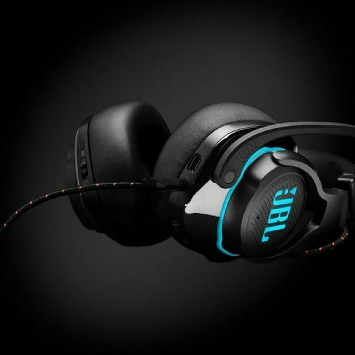 Headphones JBL QUANTUM 810 BK Black