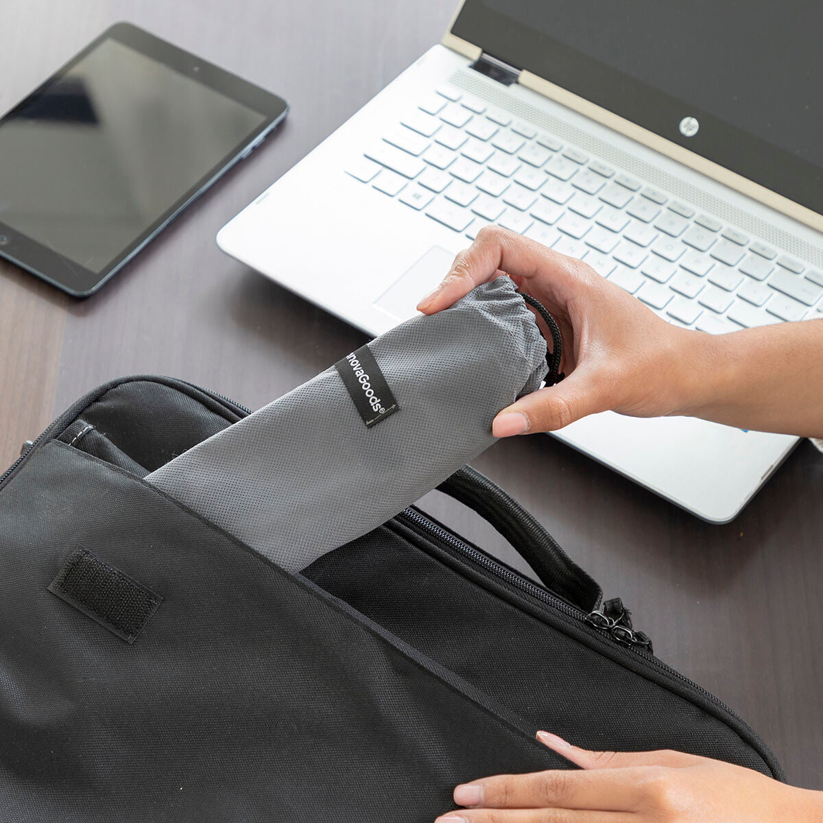 Folding and Adjustable Laptop Stand Flappot InnovaGoods